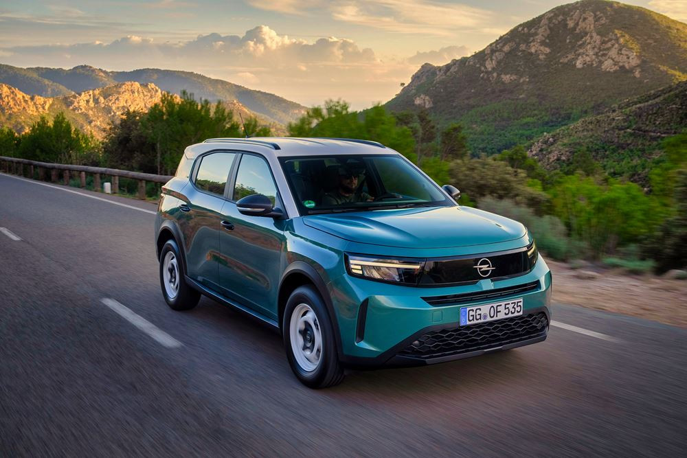 Le SUV de taille compacte Opel Frontera affiche un style robuste