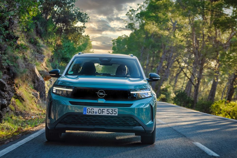 Le SUV de taille compacte Opel Frontera affiche un style robuste