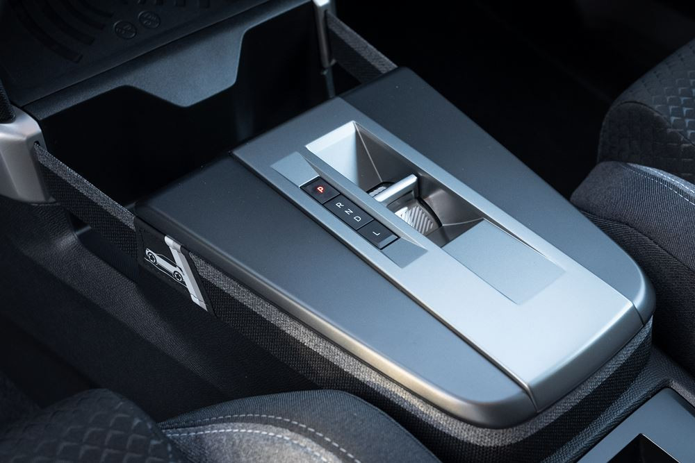 Le SUV de taille compacte Opel Frontera affiche un style robuste