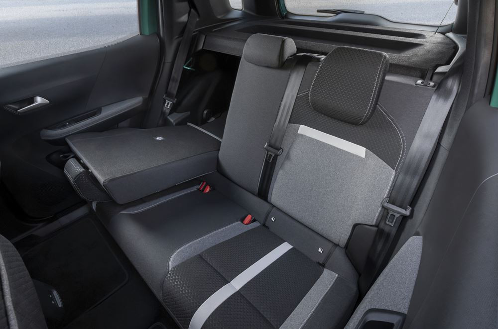 Le SUV de taille compacte Opel Frontera affiche un style robuste