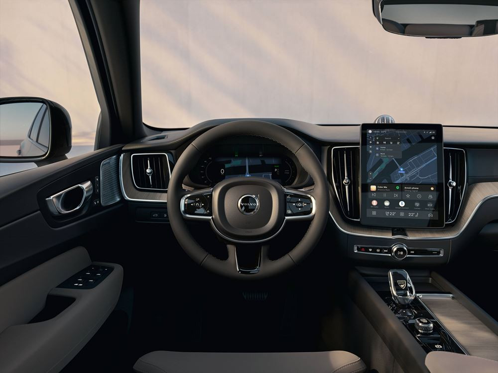 Le SUV Volvo XC60 s'offre des mises à niveau