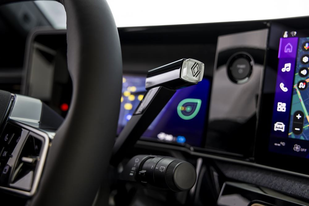 La citadine électrique Renault 4 E-Tech puise dans l'ADN du modèle originel