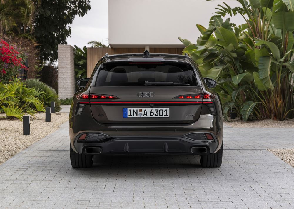 Le break classe affaires Audi A6 Avant en approche