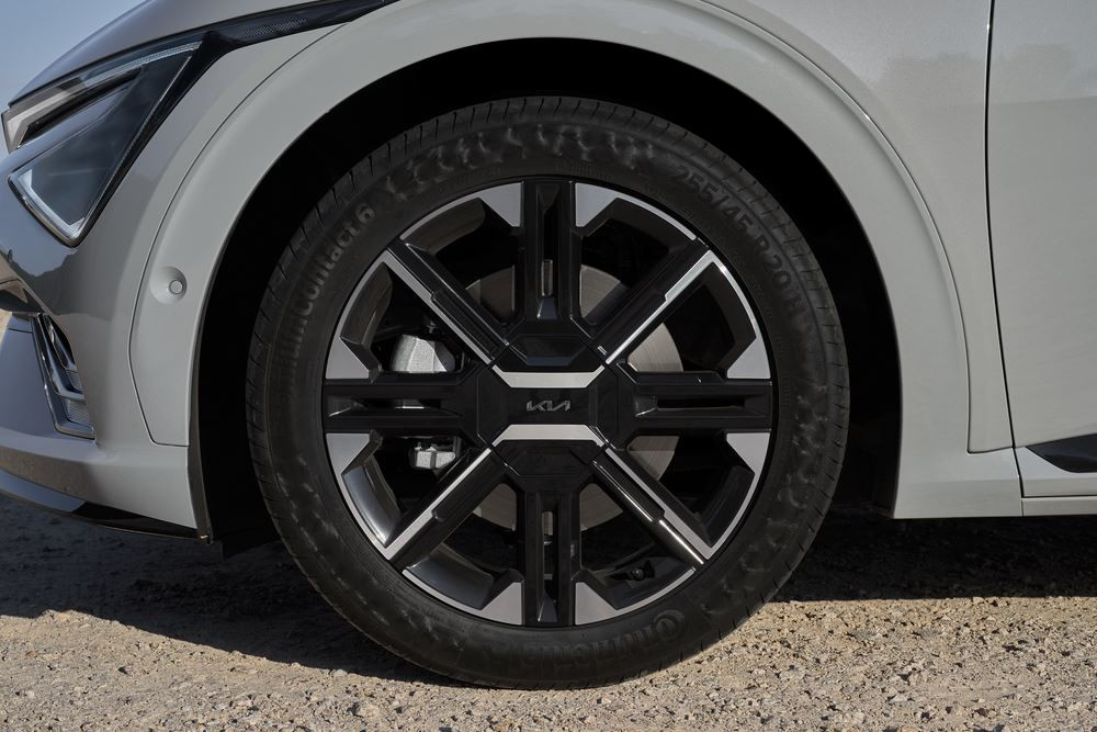 Le Kia EV6 électrique restylé affiche un design extérieur modernisé