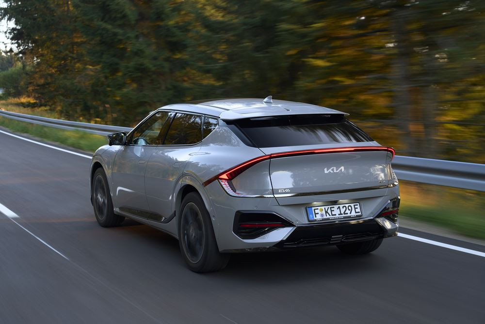 Le Kia EV6 électrique restylé affiche un design extérieur modernisé