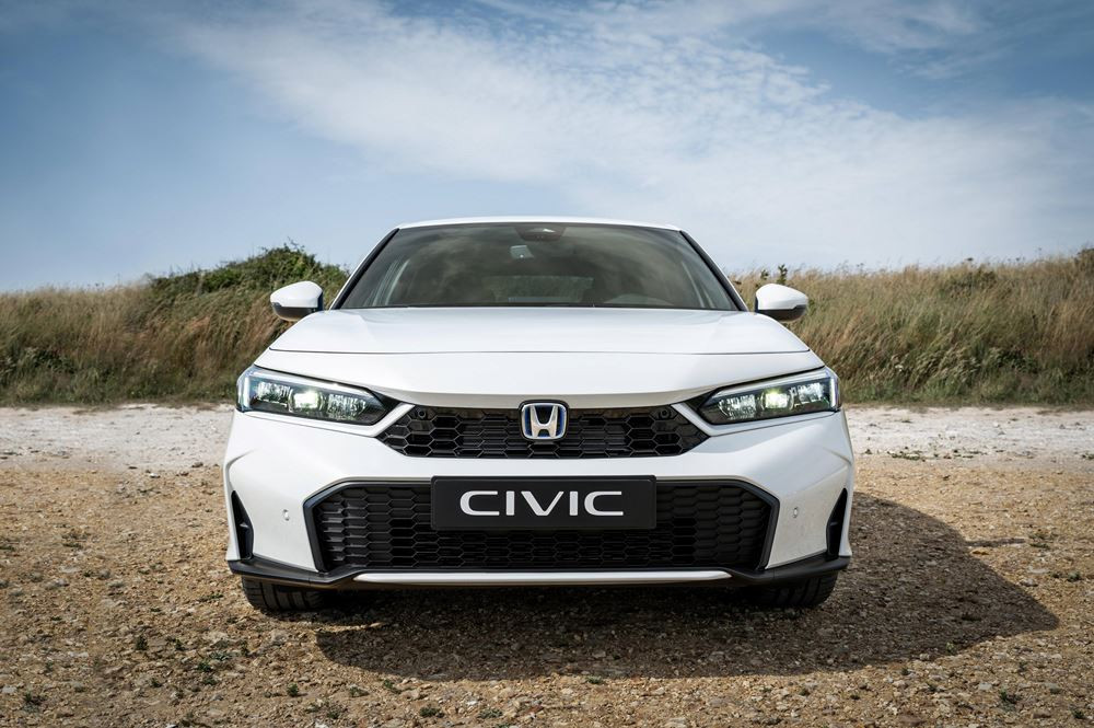 La Honda Civic hybride modernisée bénéficie d'un design extérieur légèrement revisité