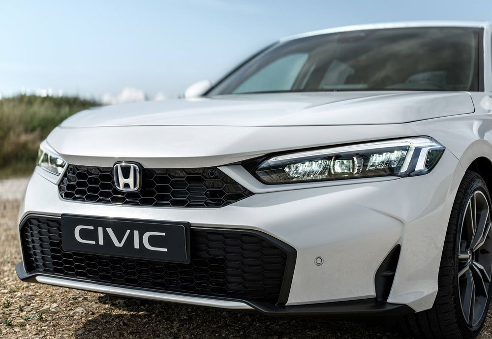 La Honda Civic hybride modernisée bénéficie d'un design extérieur légèrement revisité
