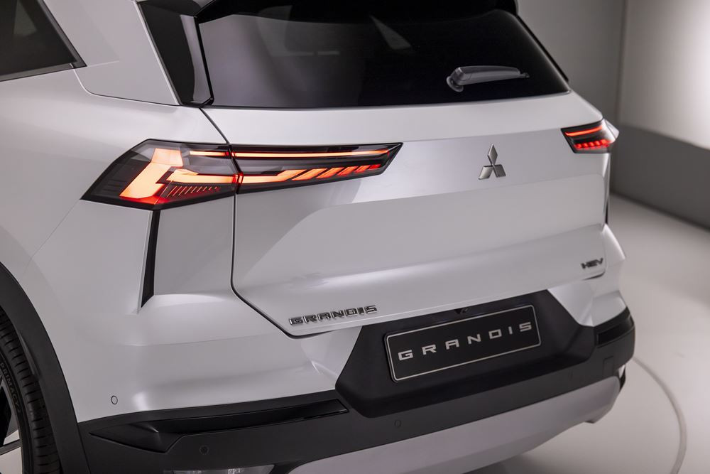 Le SUV compact Grandis affiche l'ADN stylistique de la marque Mitsubishi