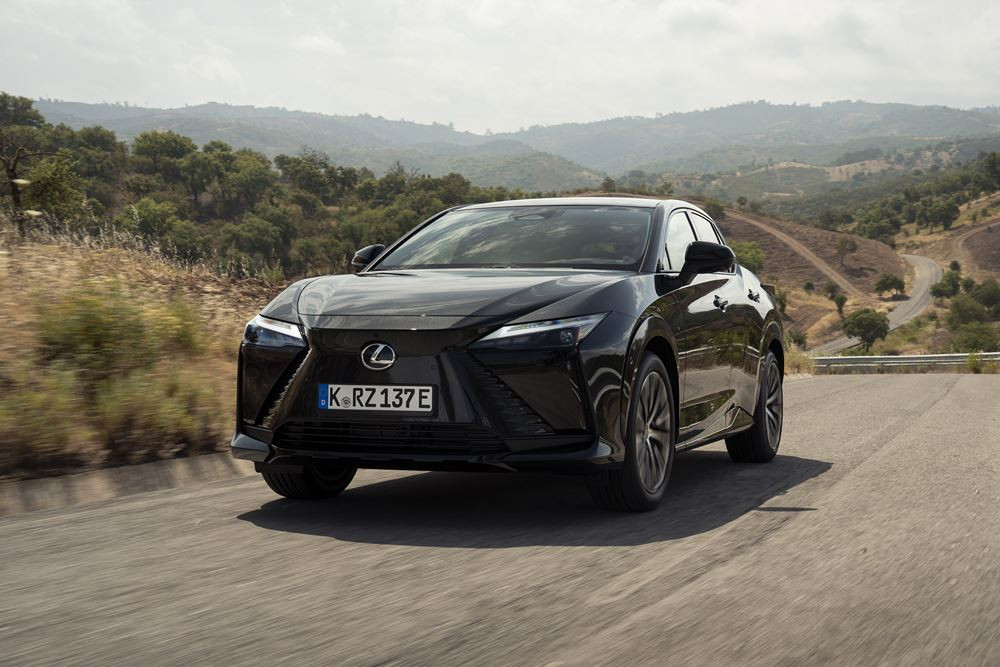 Le SUV électrique Lexus RZ bénéficie d'un groupe motopropulseur optimisé