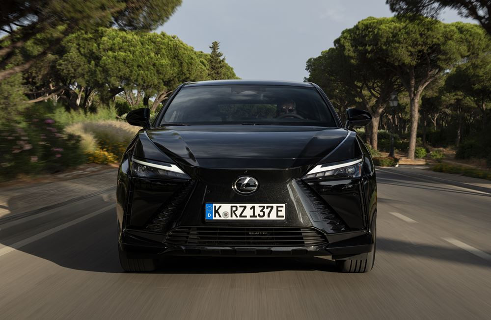 Le SUV électrique Lexus RZ bénéficie d'un groupe motopropulseur optimisé