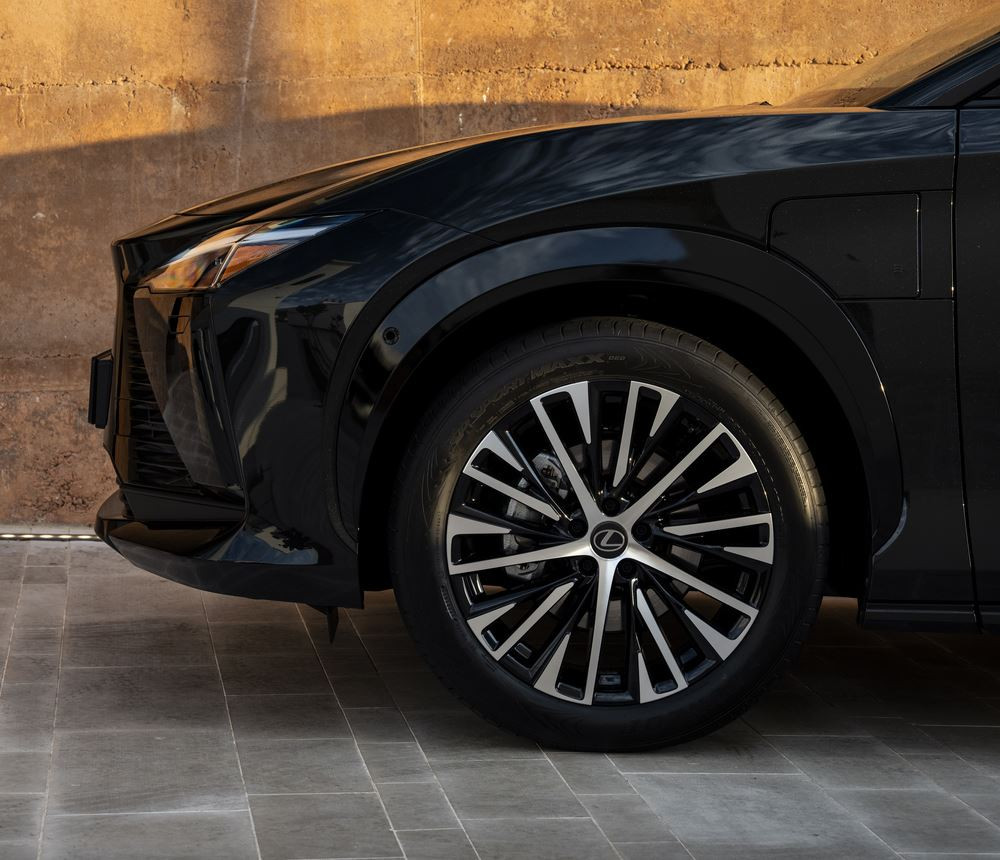 Le SUV électrique Lexus RZ bénéficie d'un groupe motopropulseur optimisé