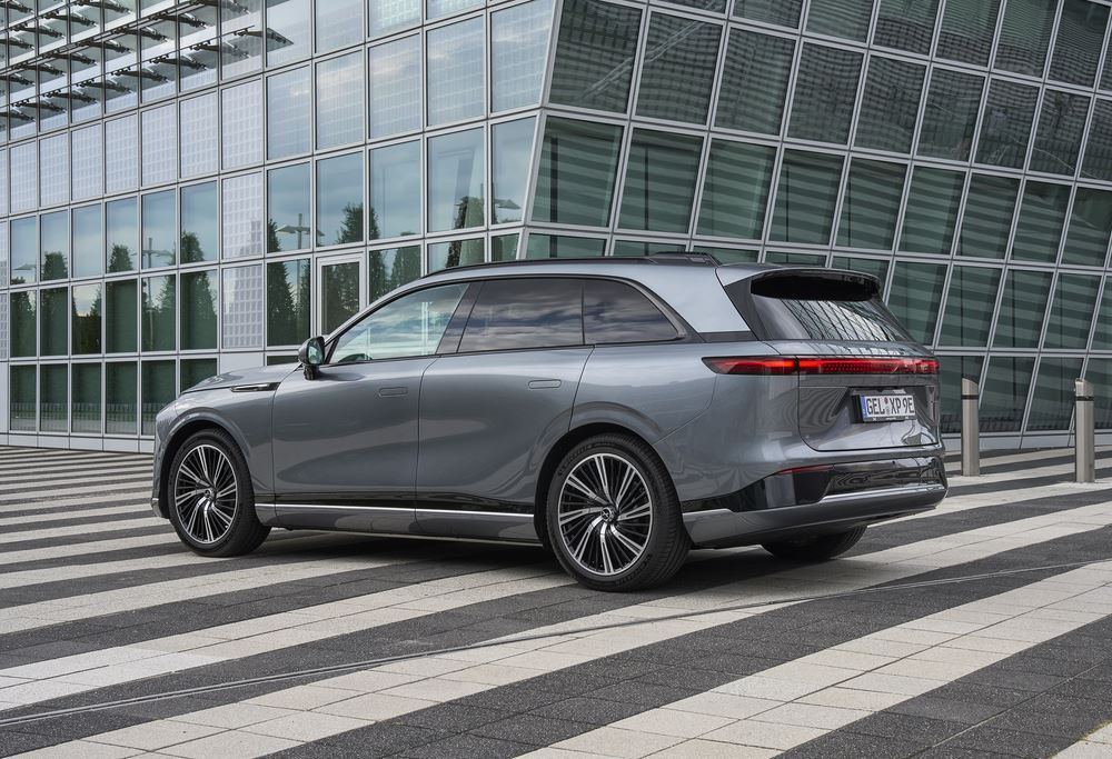 Le grand SUV XPeng G9 affiche une puissance de charge maximale de 525 kW
