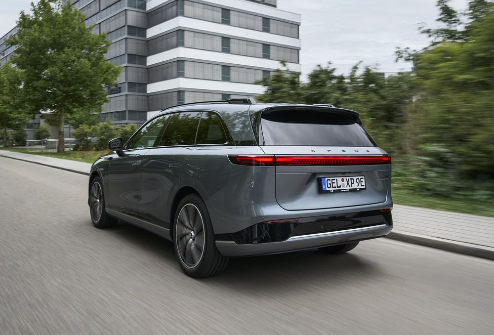 Le grand SUV XPeng G9 affiche une puissance de charge maximale de 525 kW
