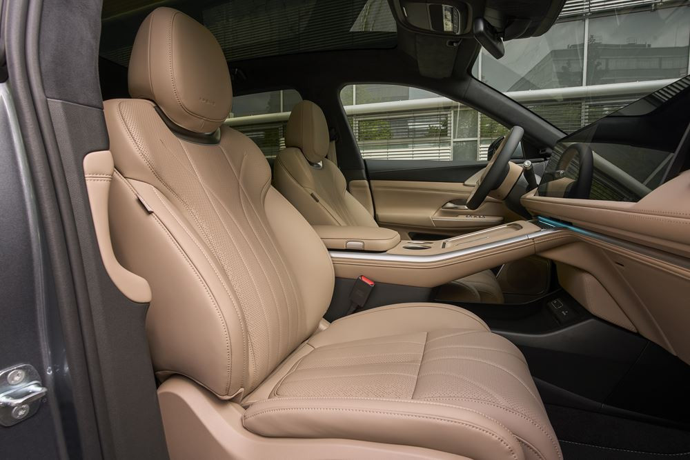 Le grand SUV XPeng G9 affiche une puissance de charge maximale de 525 kW
