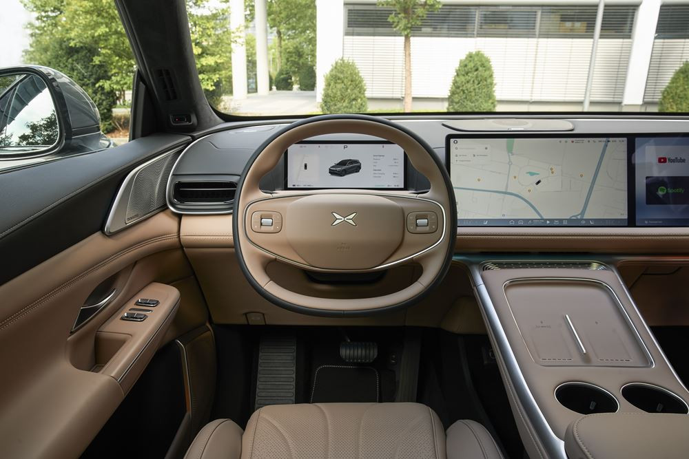 Le grand SUV XPeng G9 affiche une puissance de charge maximale de 525 kW