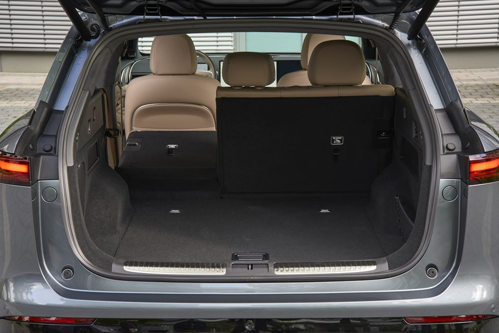 Le grand SUV XPeng G9 affiche une puissance de charge maximale de 525 kW