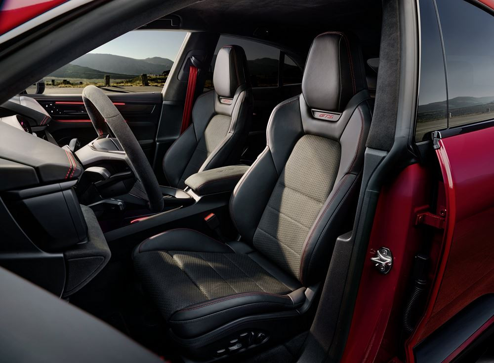 Le Porsche Macan GTS électrique embarque un moteur haute performance pouvant atteindre 571 ch