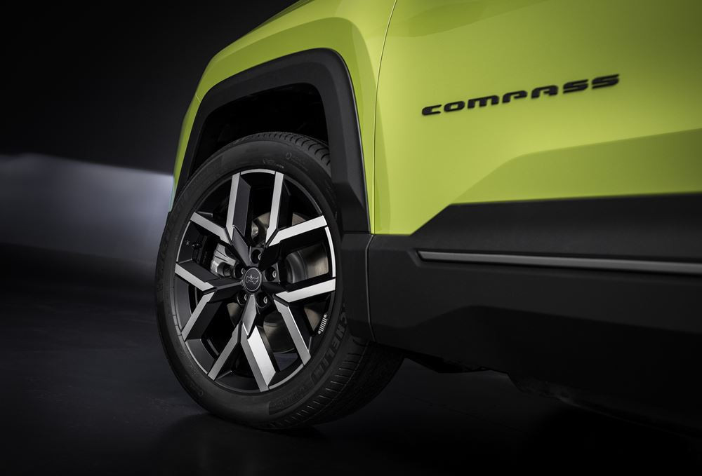 La Jeep Compass de nouvelle génération affiche une calandre à sept fentes revisitée