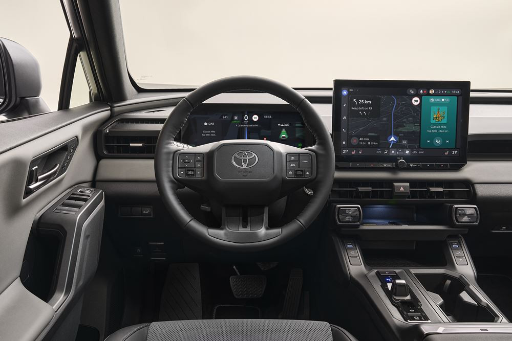 La sixième génération du Toyota RAV4 Hybride arbore un design extérieur robuste