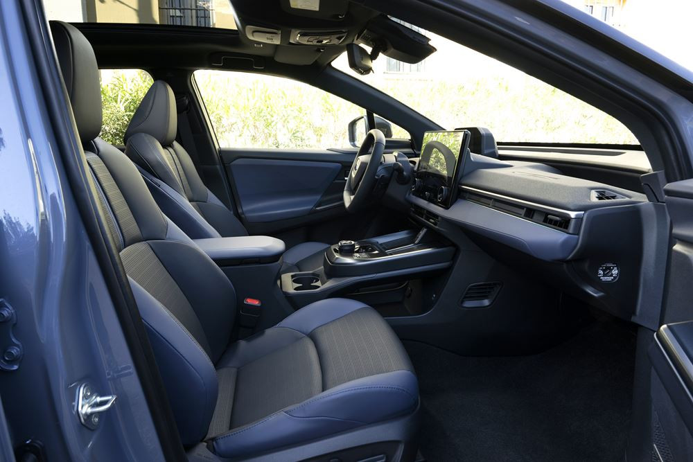 Le SUV électrique de taille intermédiaire Subaru Solterra mis à jour en approche