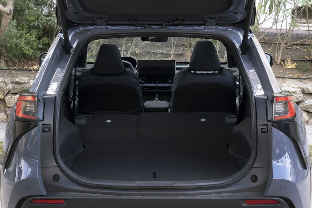 Le SUV électrique de taille intermédiaire Subaru Solterra mis à jour en approche