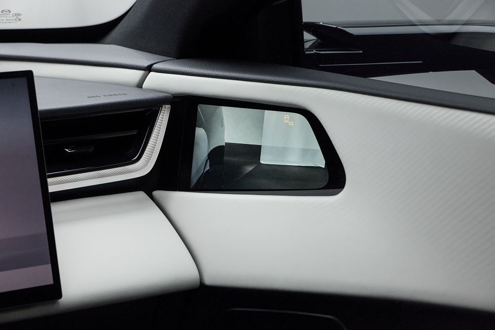 Le SUV électrique de taille moyenne Mazda CX-6e 190 kW 78 kWh affiche une autonomie WLTP de 484 km