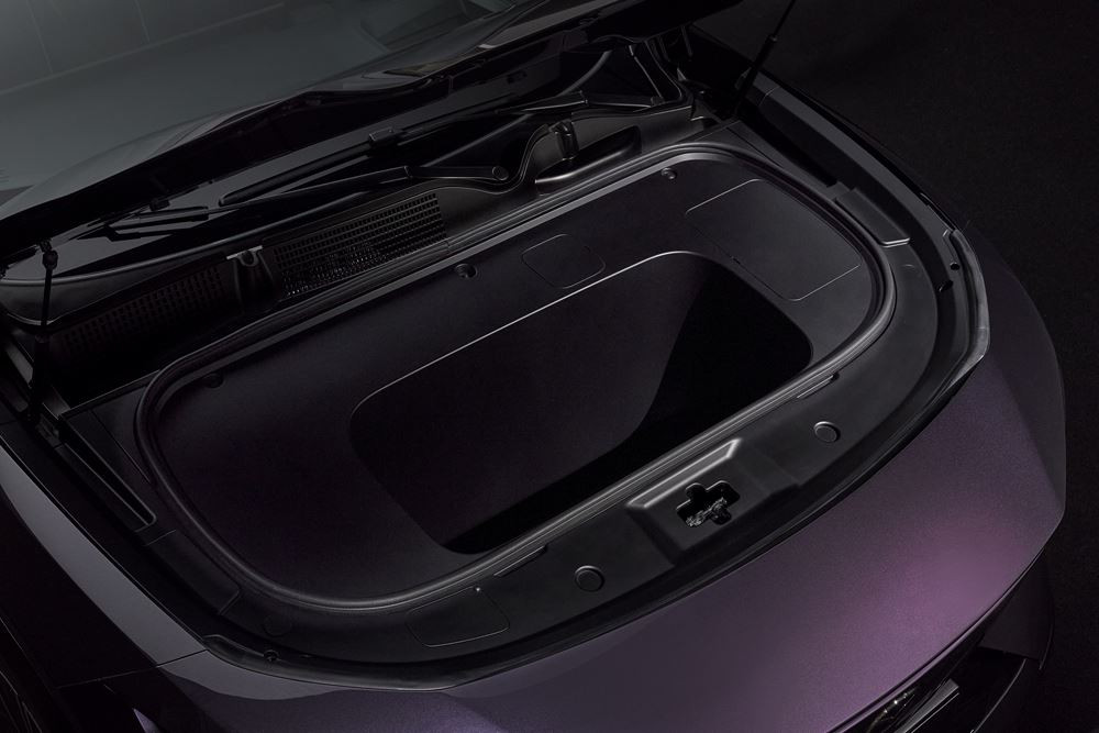 Le SUV électrique de taille moyenne Mazda CX-6e 190 kW 78 kWh affiche une autonomie WLTP de 484 km