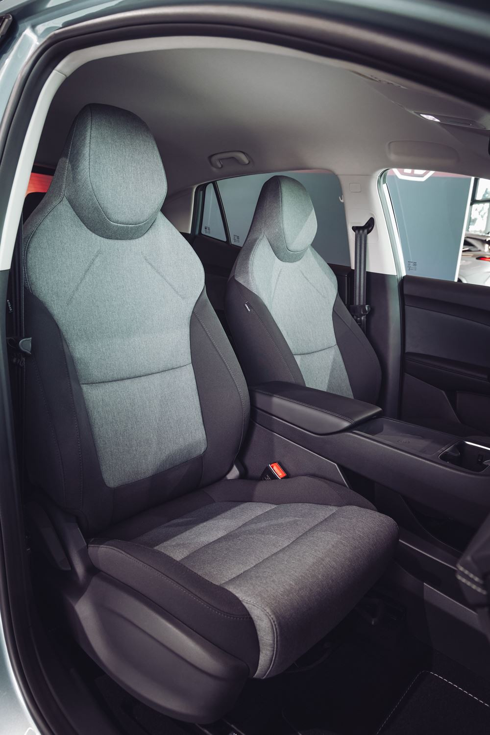 La berline compacte MG4 EV Urban vise les automobilistes à la recherche de leur premier véhicule électrique