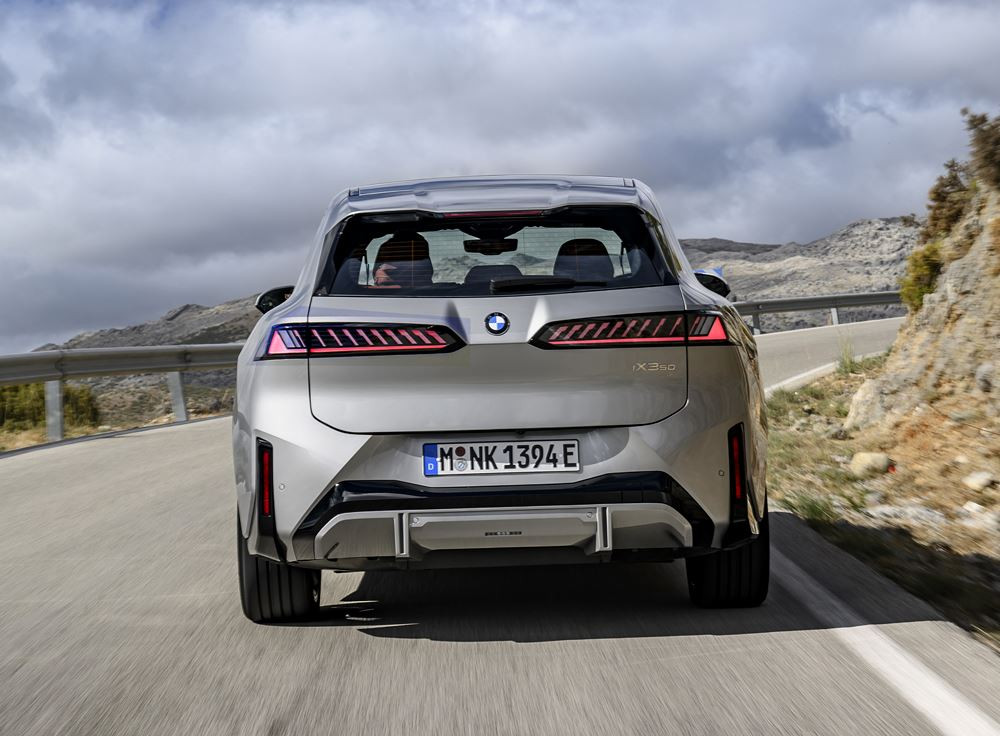 La BMW iX3 électrique de nouvelle génération marque un bond technologique majeur