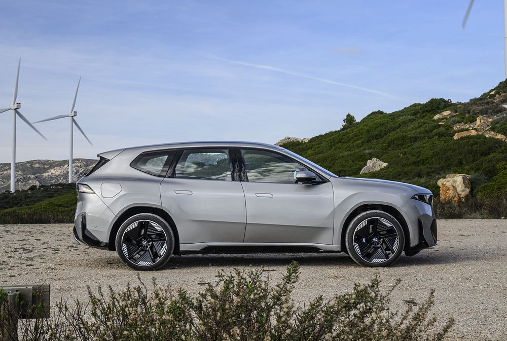 La BMW iX3 électrique de nouvelle génération marque un bond technologique majeur