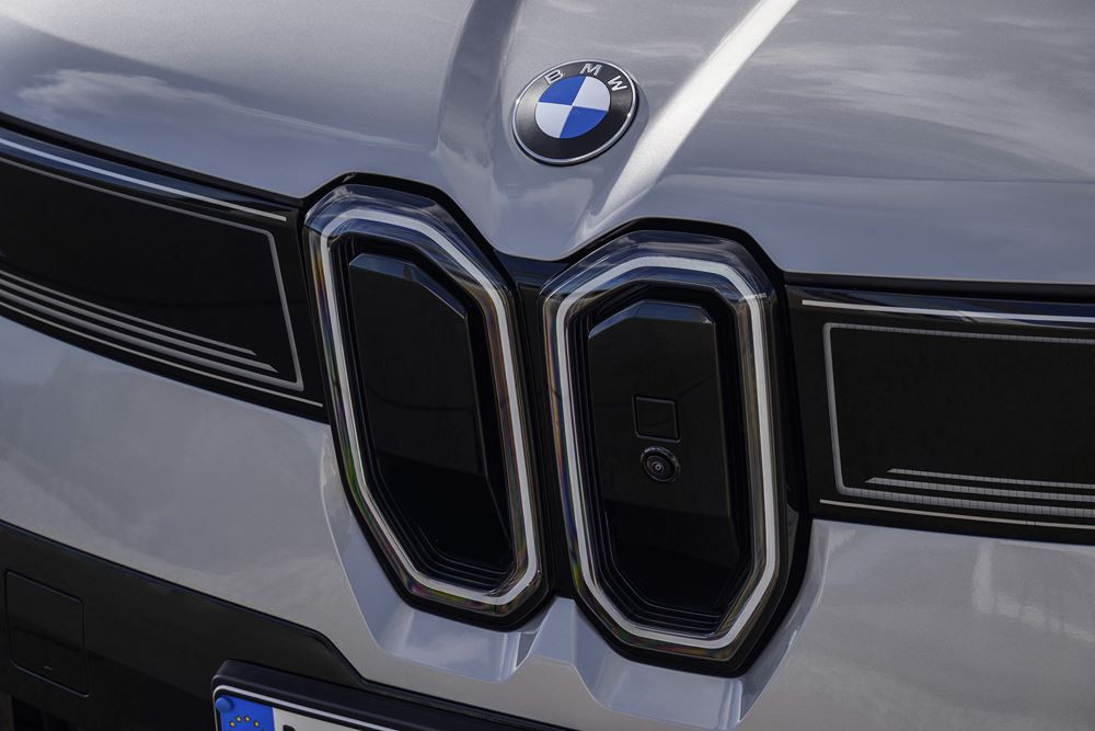 La BMW iX3 électrique de nouvelle génération marque un bond technologique majeur