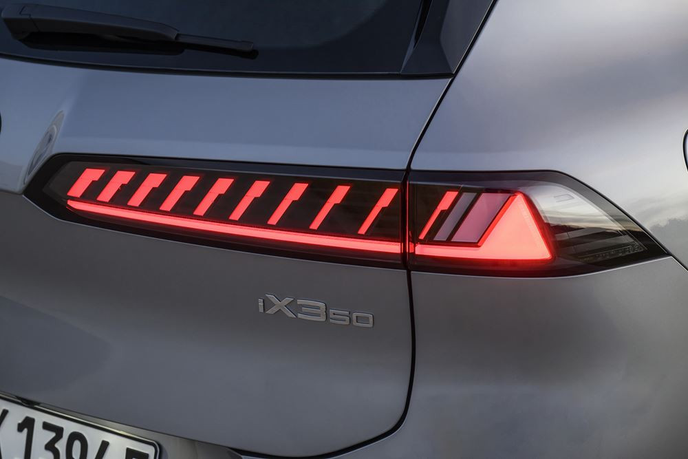 La BMW iX3 électrique de nouvelle génération marque un bond technologique majeur