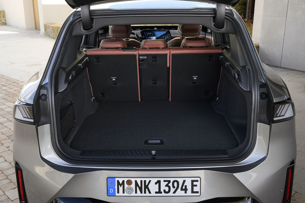 La BMW iX3 électrique de nouvelle génération marque un bond technologique majeur