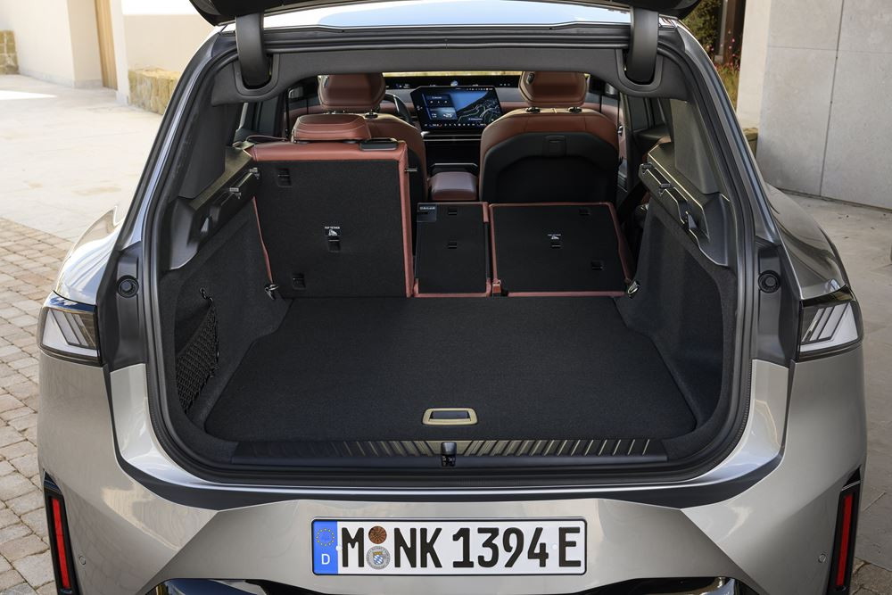 La BMW iX3 électrique de nouvelle génération marque un bond technologique majeur