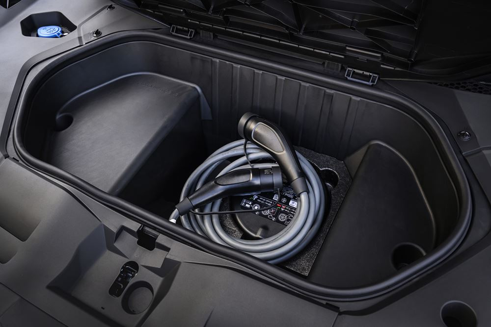 La BMW iX3 électrique de nouvelle génération marque un bond technologique majeur