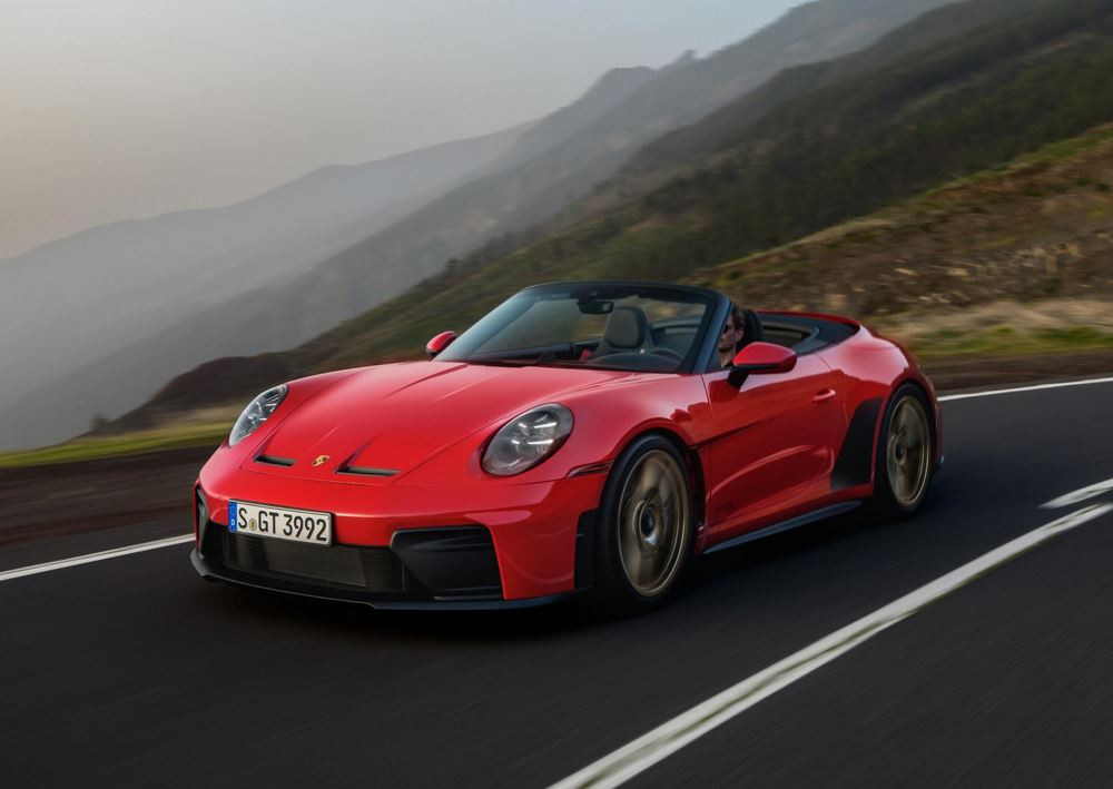 La Porsche 911 GT3 S/C embarque une capote entièrement automatique