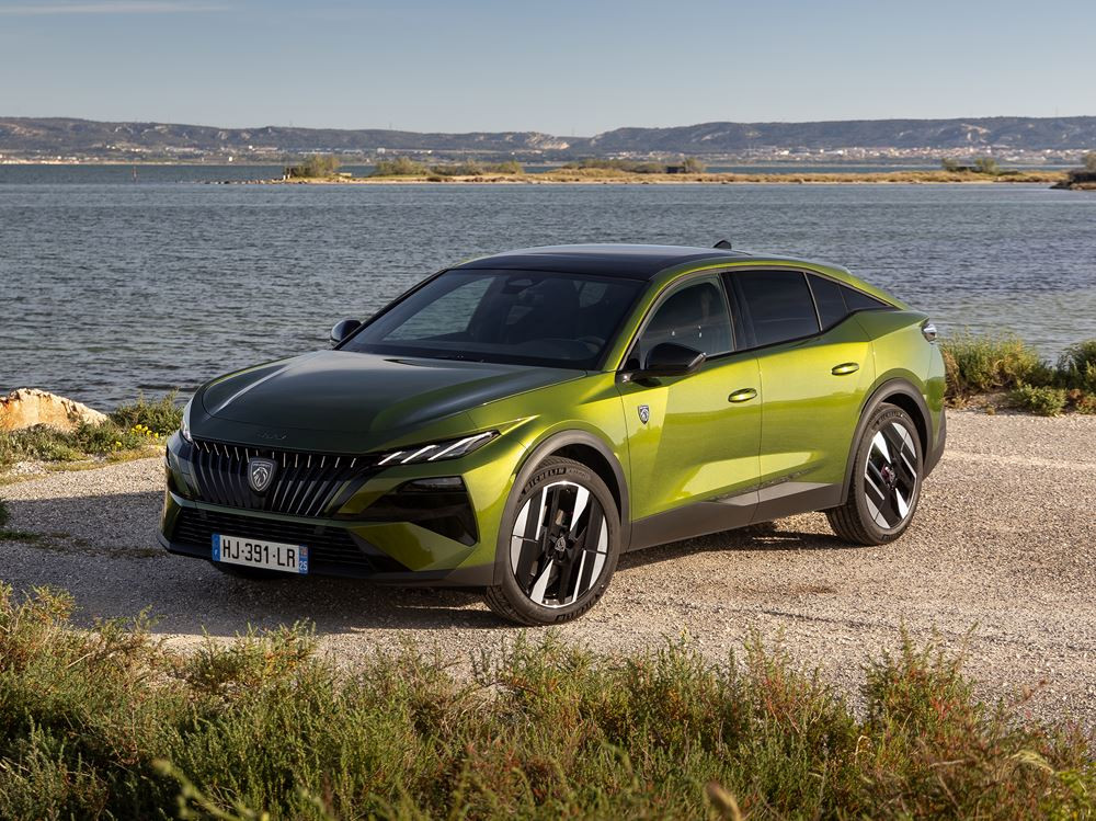 La Peugeot 408 au design Fastback affiche un caractère avant-gardiste