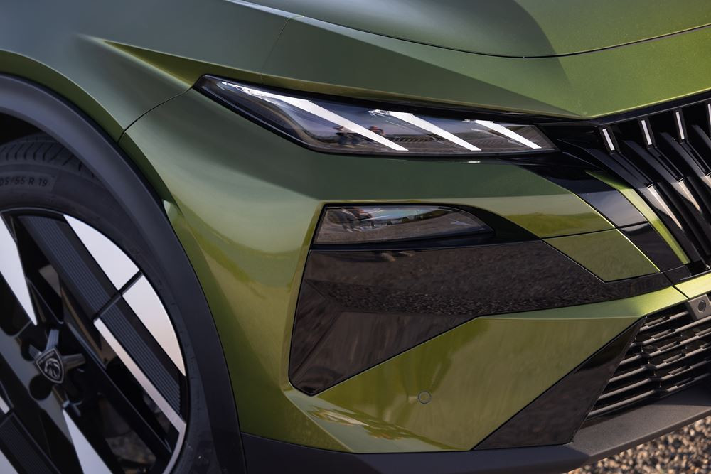 La Peugeot 408 au design Fastback affiche un caractère avant-gardiste