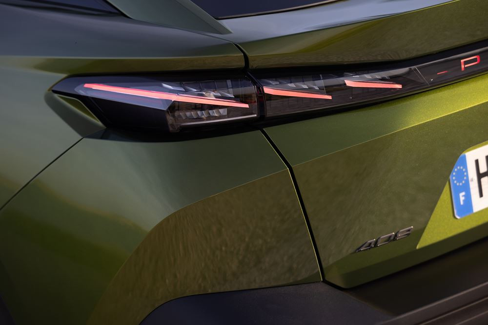 La Peugeot 408 au design Fastback affiche un caractère avant-gardiste