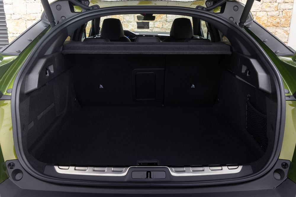 La Peugeot 408 au design Fastback affiche un caractère avant-gardiste