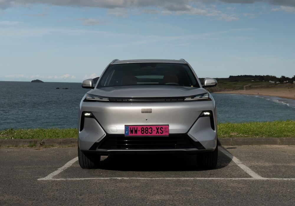 Le SUV de taille moyenne Geely Starray EM-i Super Hybride affiche une autonomie électrique WLTP jusqu'à 135 km