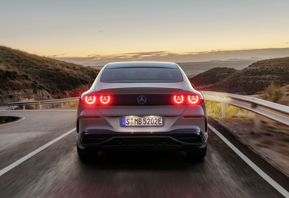 La Mercedes-Benz Classe C électrique offre une autonomie WLTP allant jusqu'à 762 kilomètres