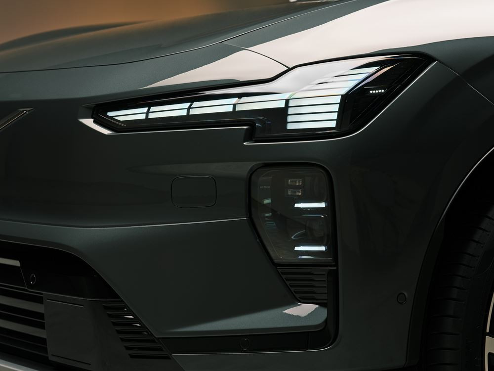 Le SUV électrique à transmission intégrale Volvo EX60 peut parcourir jusqu'à 810 km avec une charge