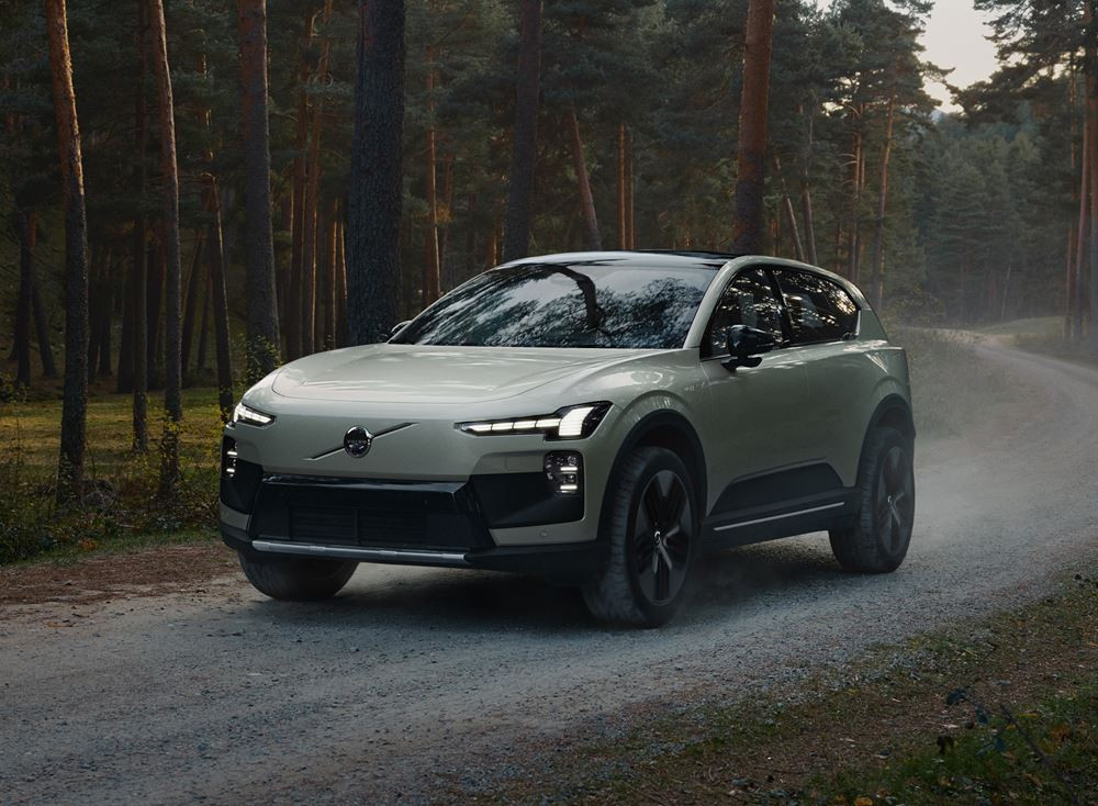 Le SUV électrique de taille intermédiaire Volvo EX60 Cross Country est conçu pour sortir des sentiers battus