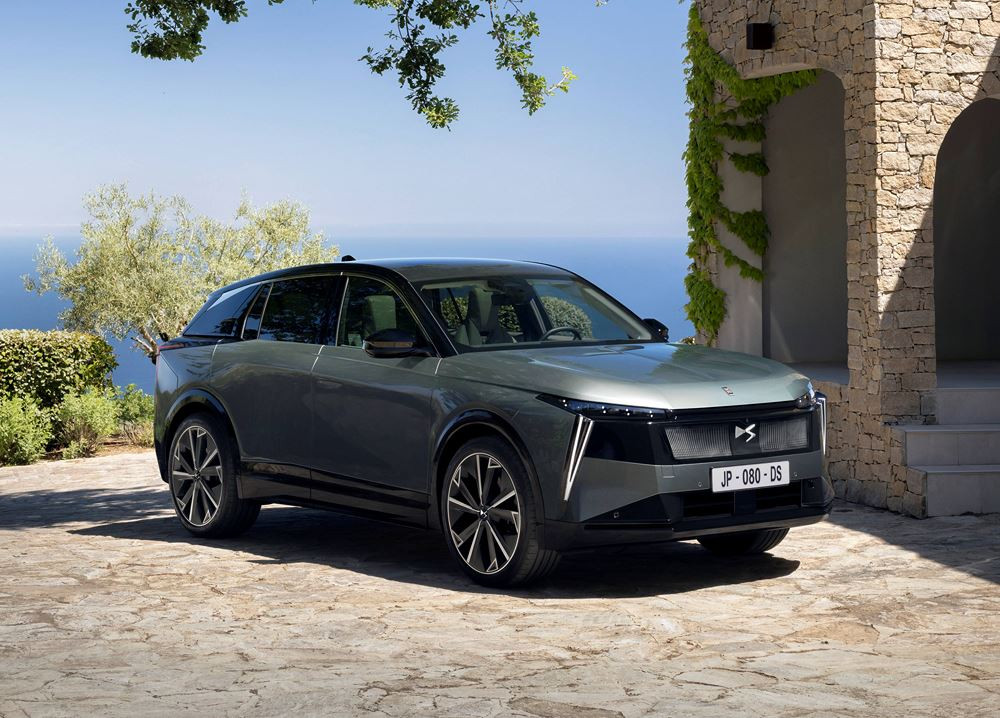Le SUV électrique DS N°7 E-Tense FWD Long Range affiche jusqu'à 740 km d'autonomie WLTP