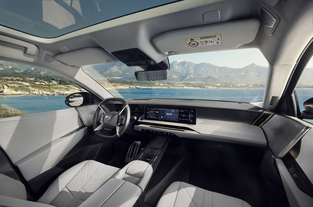Le SUV électrique DS N°7 E-Tense FWD Long Range affiche jusqu'à 740 km d'autonomie WLTP