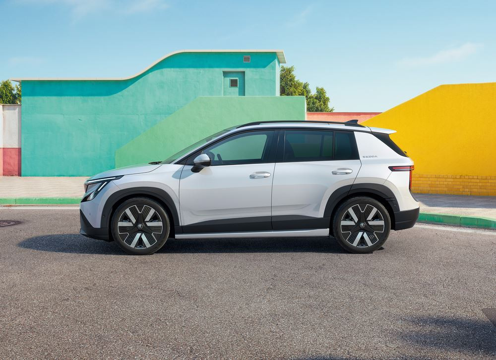 Le crossover urbain électrique Skoda Epiq adopte le langage stylistique Modern Solid
