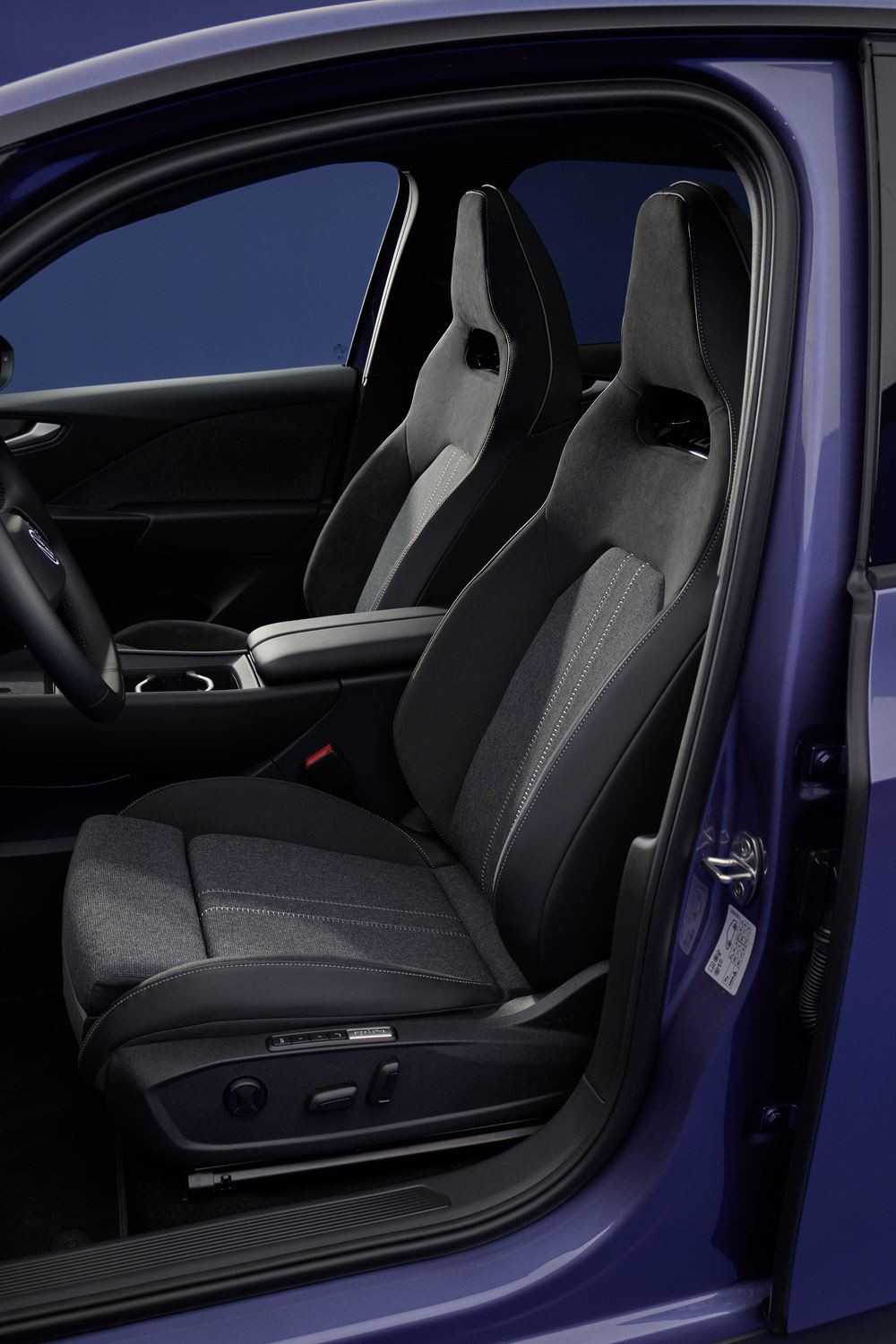 La berline compacte électrique Volkswagen ID.3 Neo revendique une autonomie WLTP pouvant atteindre jusqu'à 629 km