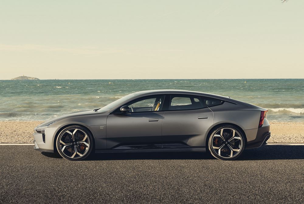 Le Grand Tourer électrique haute performance Polestar 5 repose sur une architecture électrique 800 V