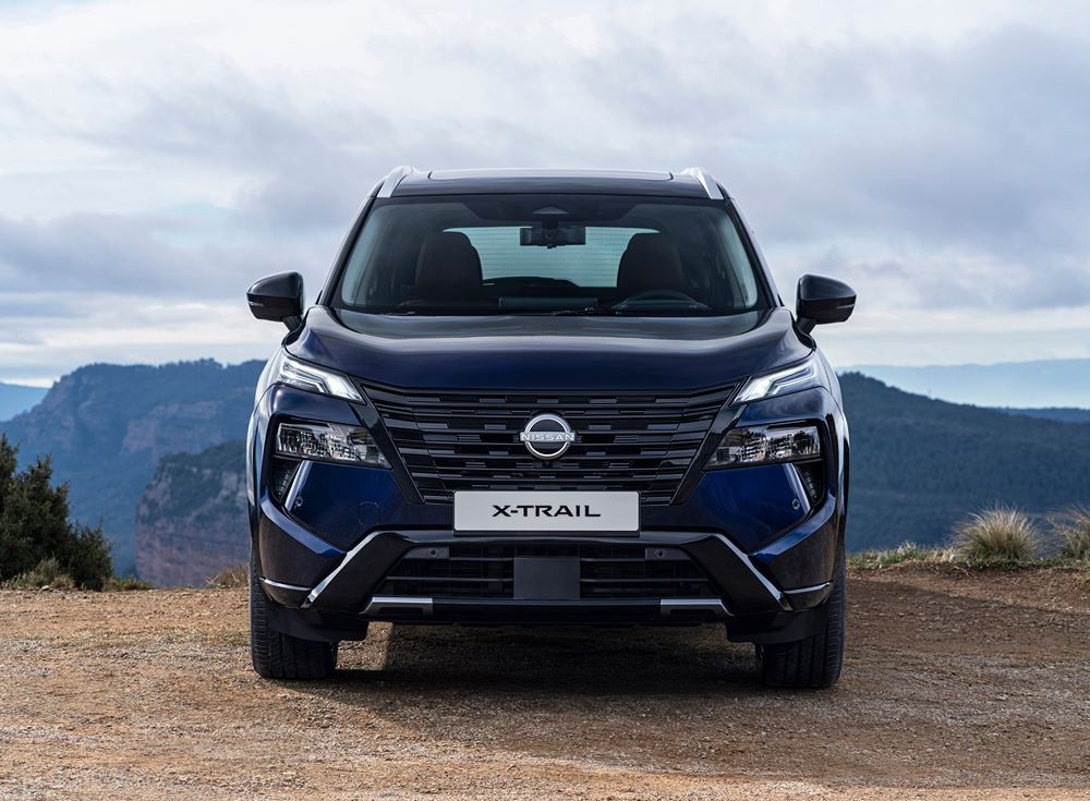 Le crossover familial Nissan X-Trail montre un esprit d'aventure robuste